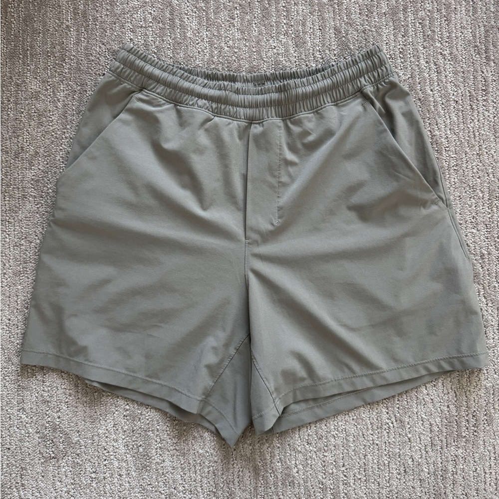 Lululemon Pace Breaker Linerless Short 5”